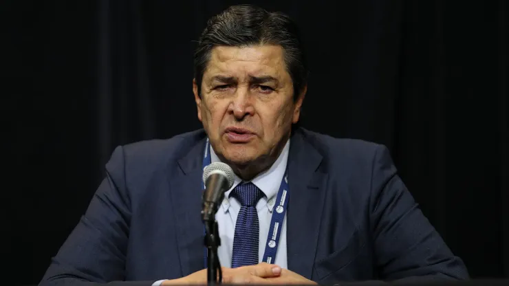 Luis Fernando Tena, DT de Guatemala.
