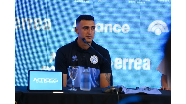 Matías Suárez fue presentado en Belgrano 
