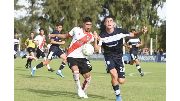 La Reserva de River arrancó con un empate frente a Gimnasia.
