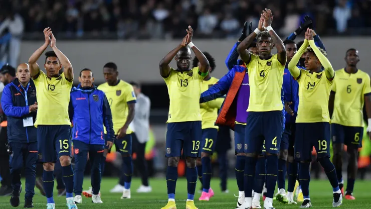 Los jugadores de Ecuador festejan un triunfo.
