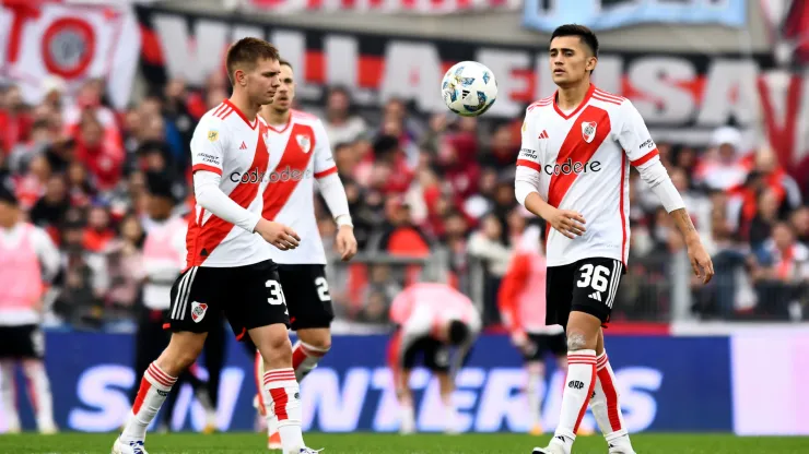 Los jugadores de River en el duelo ante Lanús.
