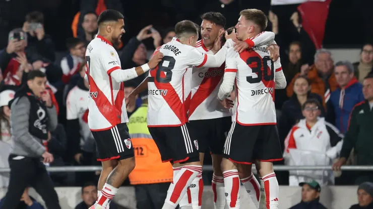 Los jugadores de River, a puro festejo.
