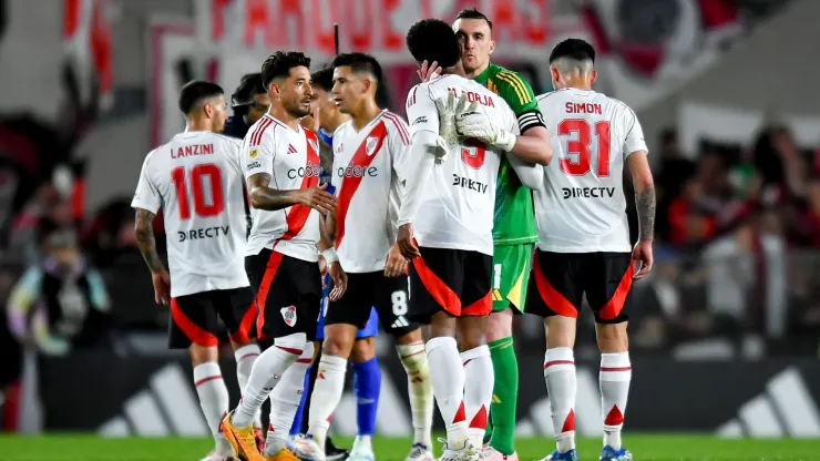 Los jugadores de River, a puro festejo.
