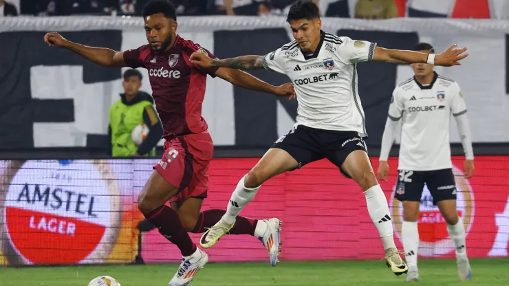 Borja en acción, en el juego ante Colo Colo en Chile.
