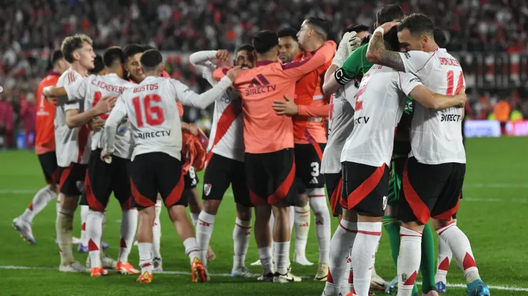 Los jugadores de River, a puro festejo.
