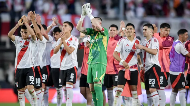 La emoción de los jugadores de River después del último triunfo.
