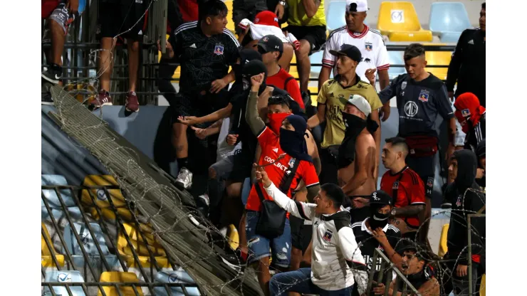 A ellos no los queremos en un estadio de fútbol (Photosport)