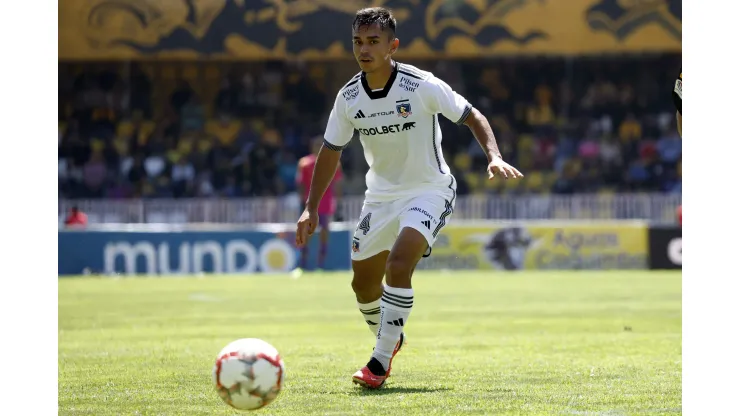 Futbol, Coquimbo Unido vs Colo Colo.
Fecha 5, campeonato Nacional 2024.
El jugador de Colo Colo Vicente Pizarro es fotografiado durante el partido de primera division contra Coquimbo Unido disputado en el estadio Francisco Sanchez Rumoroso de Coquimbo, Chile.
17/03/2024
Andres Pina/Photosport

Football, Coquimbo Unido vs Colo Colo.
4th turn, 2024 National Championship.
Colo Colo’s player Vicente Pizarro is pictured during the first division match against Coquimbo Unido held at the Francisco Sanchez Rumoroso stadium in Coquimbo, Chile.
17/03/2024
Andres Pina/Photosport