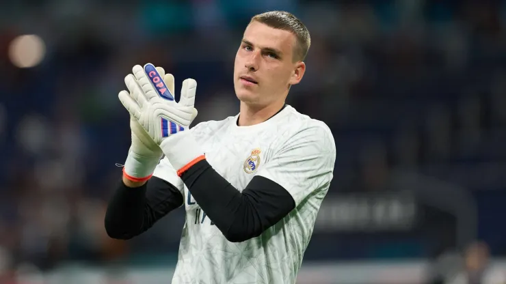 Andriy Lunin renovou contrato com Real Madrid. Foto: Imago
