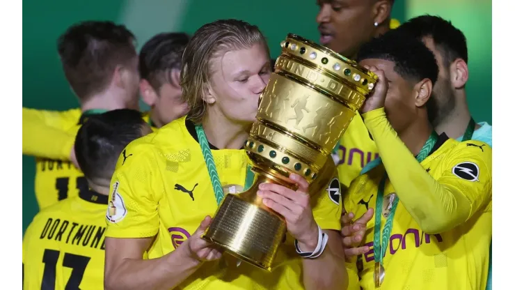 RB Leipzig v Borussia Dortmund - DFB Cup Final 2021
