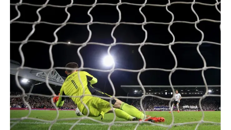 Fulham v Leeds United - Carabao Cup Third Round
