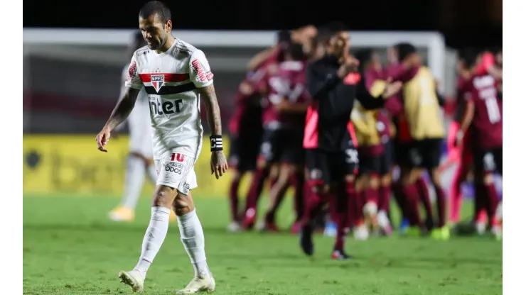 Sao Paulo v Lanus - Copa CONMEBOL Sudamericana 2020
