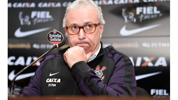 Diretor de Futebol do Corinthians, Roberto de Andrade, falou sobre a contratação de Anderson Talisca
