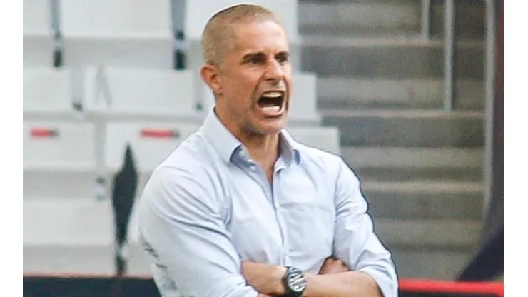 Sylvinho, treinador do Corinthians (Foto: Getty Images)
