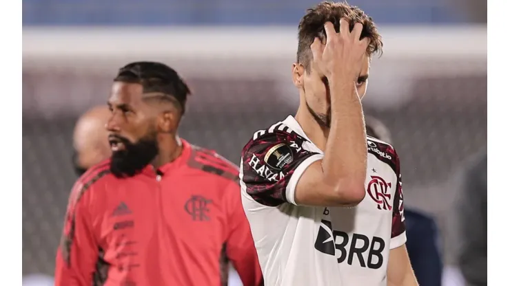 Zagueiro do Flamengo teve problema em cirurgia realizada ainda em 2021 (Foto: Ettore Chiereguini/AGIF)
