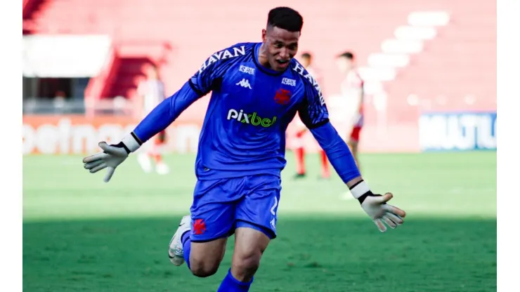 Lucão vai trocar o Vasco pelo Red Bull Bragantino (Foto: Rafael Vieira/AGIF)
