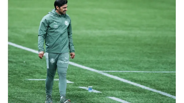 Abel Ferreira voltou a comandar o Palmeiras após o bicampeonato da Libertadores
