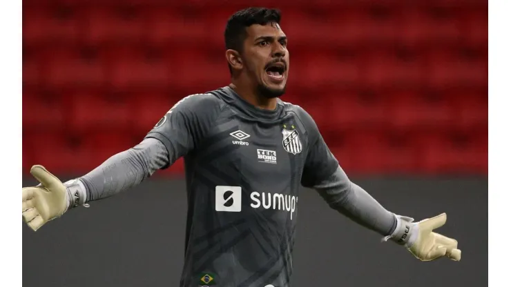 João Paulo impediu a derrota do Santos em Limeira (Foto: Getty Images)
