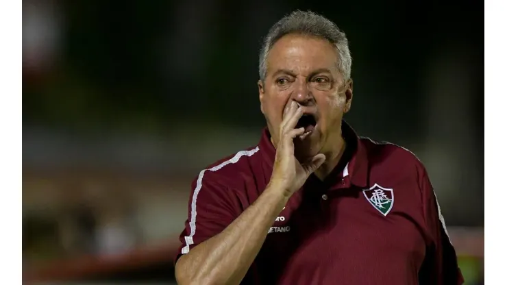 Abel poupa titulares nesta quinta para o duelo contra o Flamengo (Foto: Thiago Ribeiro/AGIF)
