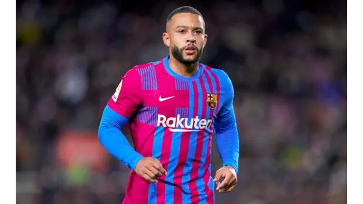 Os 3 clubes que estão de olho na contratação de Depay, de saída do Barcelona