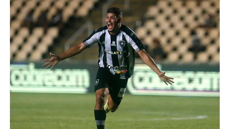 Erison revela ansiedade para atuar pela Série A do Brasileirão (Foto: Vitor Silva/Botafogo)
