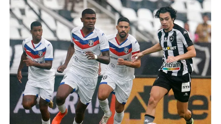 Matheus Nascimento vem se destacando neste início de temporada do Botafogo (Foto: Vitor Silva/Botafogo)
