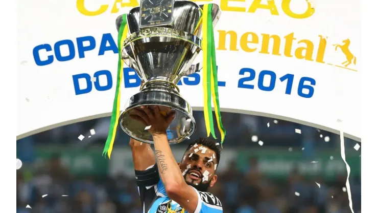 Gremio v Atletico MG - Copa do Brasil Final 2016
