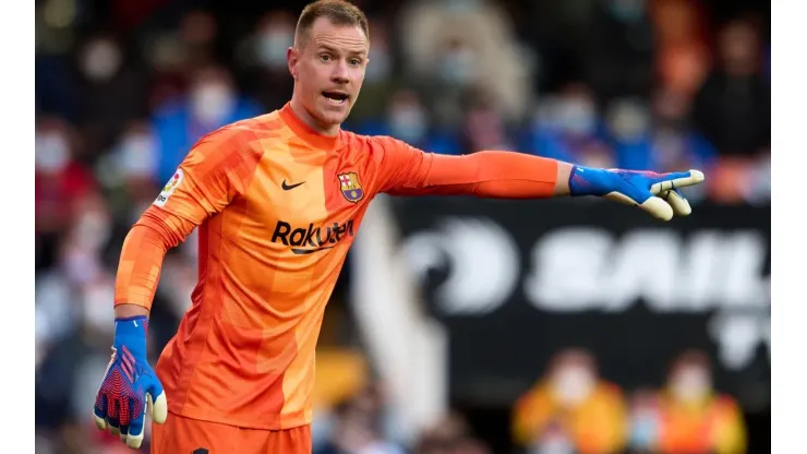 Valencia CF v FC Barcelona - La Liga Santander
