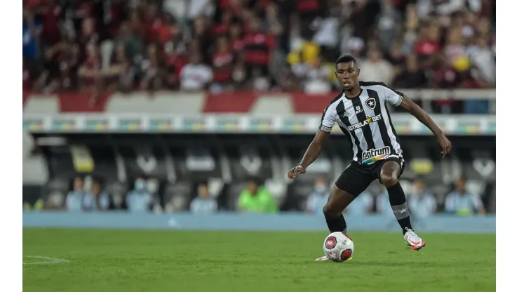 Kanu fala sobre o confronto contra o Fluminense (Foto: Thiago Ribeiro/AGIF)
