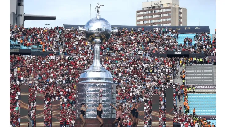 Taça da Copa Libertadores da América (Foto: Getty Images)
