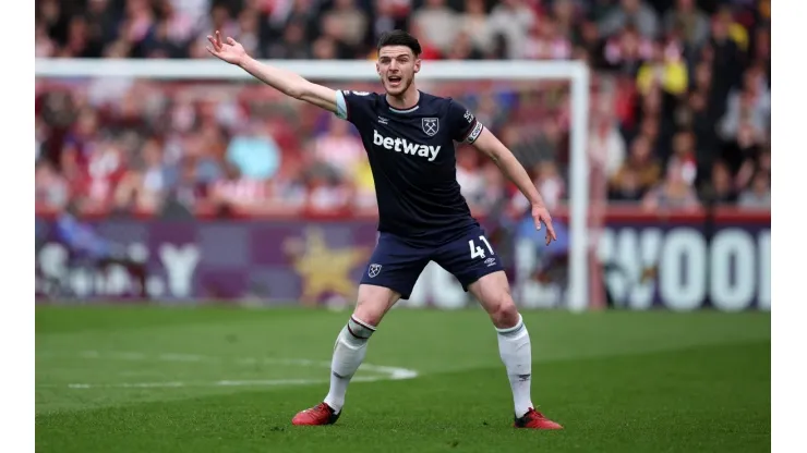 Declan Rice pode ser vendido por mais de R$900 milhões
