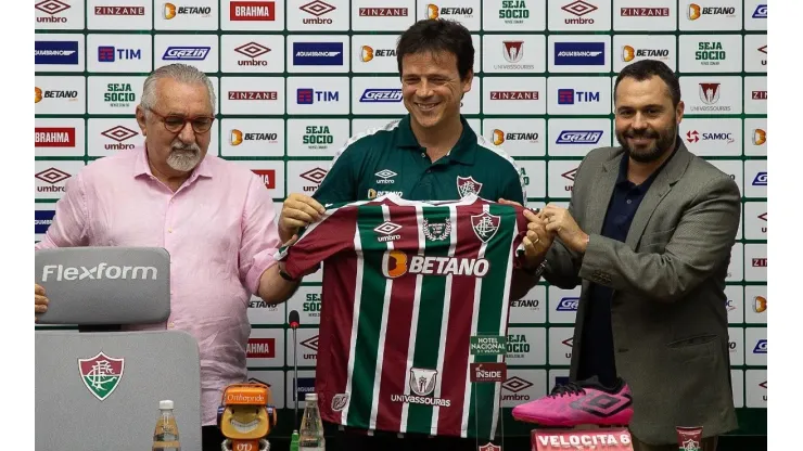 Fernando Diniz é apresentado oficialmente como novo treinador do Fluminense (FOTO DE MARCELO GONÇALVES / FLUMINENSE FC)
