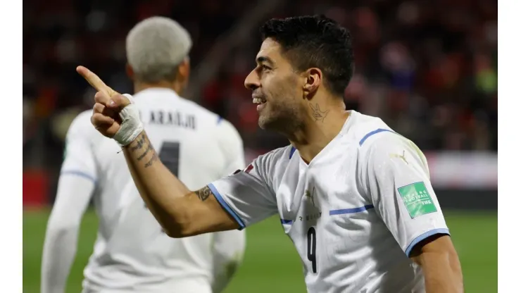 Chile v Uruguay - FIFA World Cup Qatar 2022 Qualifier
