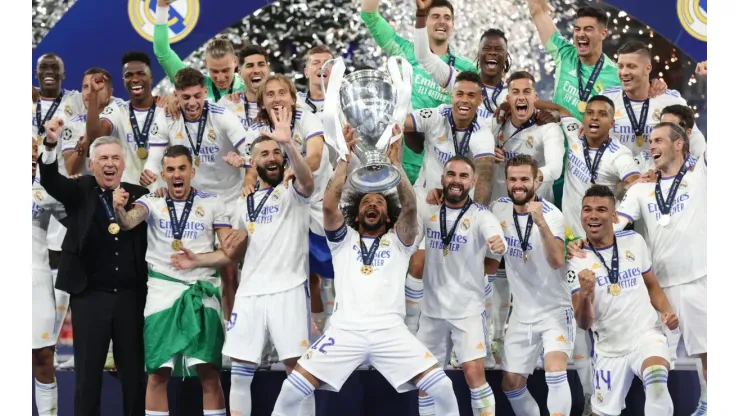 Jogadores do Real Madrid celebram o título da Champions League (Foto: Getty Images)
