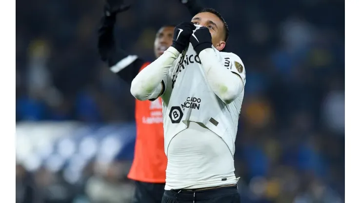 Giovane coloca pimenta no duelo entre Corinthians e Flamengo pela Libertadores (Foto: Marcelo Endelli/Getty Images)
