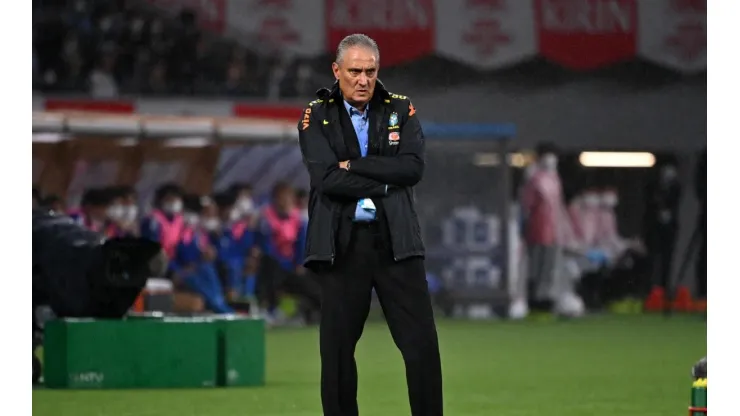 Observado por Tite, Diego Carlos não tem mais chances de ir a Copa do Mundo (Foto: Kenta Harada/Getty Images)
