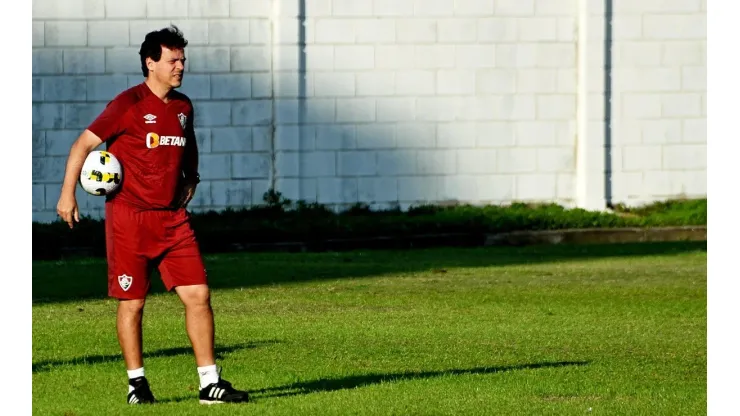 Fernando Diniz elogia o atacante Germán Cano, do Fluminense (FOTO: MAILSON SANTANA/FLUMINENSE FC)
