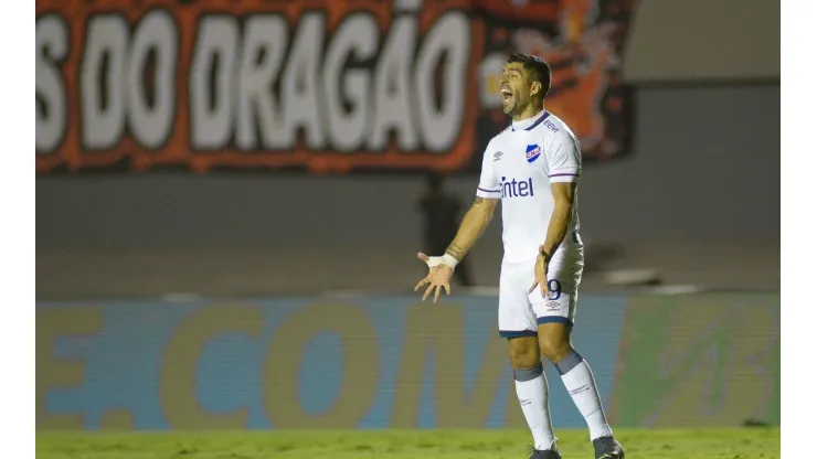 Atletico Goianiense v Nacional - Copa CONMEBOL Sudamericana 2022
