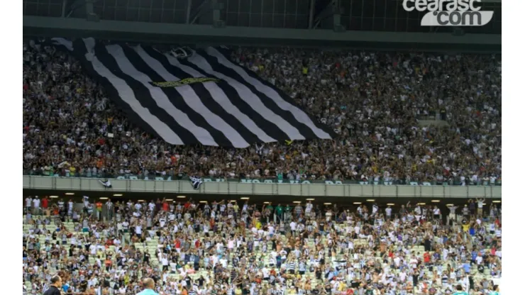 Arena Castelão, palco dos jogos de Ceará e Fortaleza
