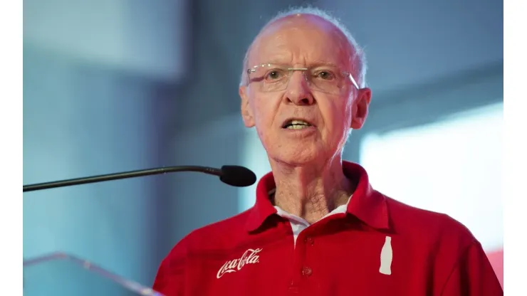 Zagallo revela querer ver Marinho em campo na final da Libertadores
