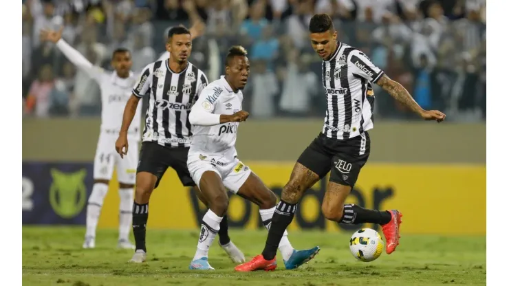 Santos v Ceara - Brasileirao 2022
