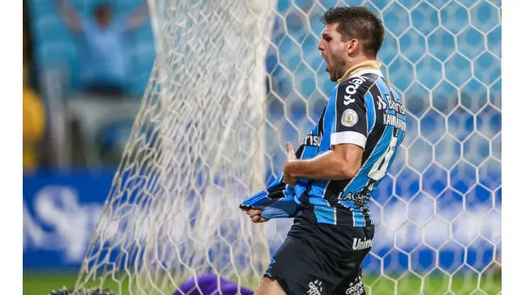 Gremio v Fluminense - Brasileirao Series A 2019
