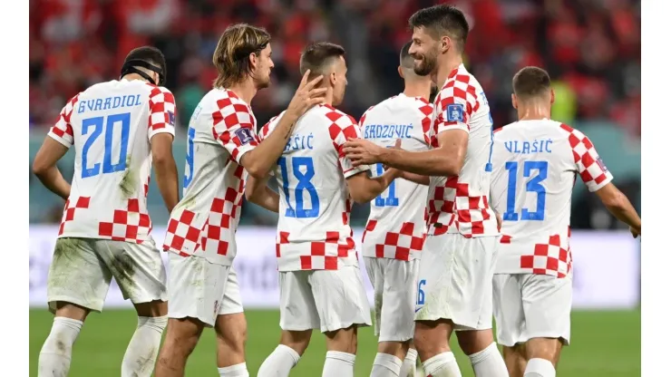 Jogadores croatas comemoram gol diante do Canadá (Foto: Getty Images)
