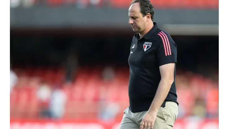 Rogério Ceni liberou o goleiro Thiago Couto para acertar com o Juventude
