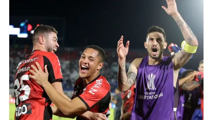 Libertad v Athletico Paranaense - Copa CONMEBOL Libertadores 2022
