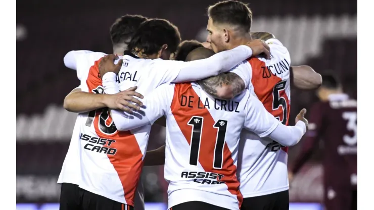 Lanus v River Plate - Torneo Liga Profesional 2021
