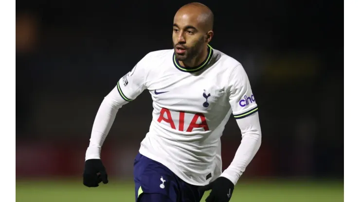 Lucas Moura pode estar voltando ao futebol brasileiro em breve
