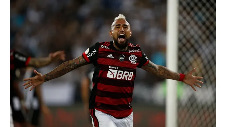 Vidal não tem agradado no Flamengo por conta de comportamento
