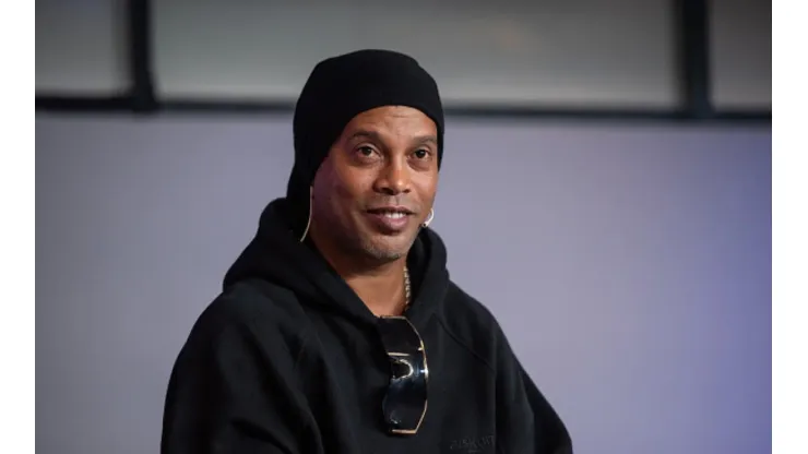 Ronaldinho revela qual atacante da atualidade ele gostaria de formar uma dupla