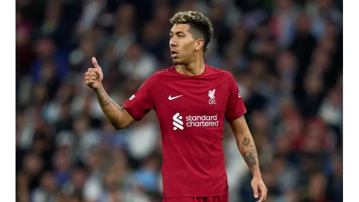 Grande clube prepara proposta para fechar com Roberto Firmino
